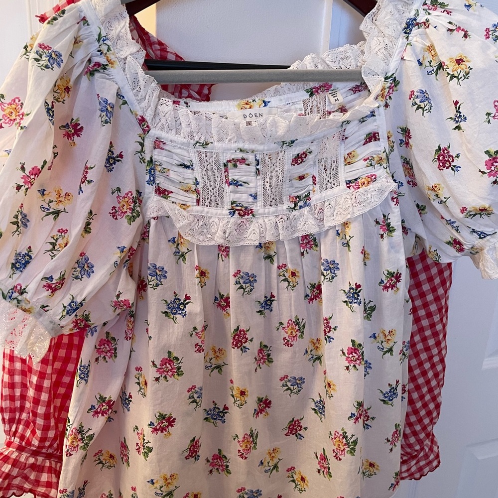 Doen Frances tops size medium